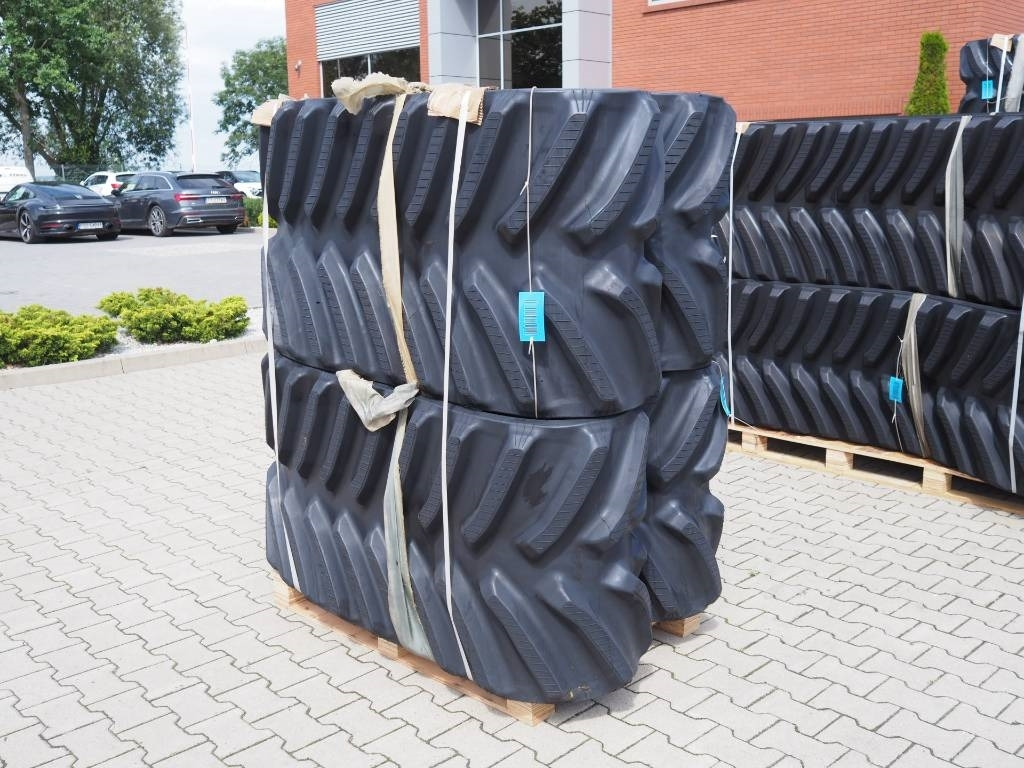 John Deere 9RT / 9T / Rubber belt / track / 30" / 762mm - Telaketju - Maatalouskoneet: kuva John Deere 9RT / 9T / Rubber belt / track / 30" / 762mm - Telaketju - Maatalouskoneet John Deere 9RT / 9T / Rubber belt / track / 30" / 762mm - Telaketju - Maatalouskoneet: kuva John Deere 9RT / 9T / Rubber belt / track / 30" / 762mm - Telaketju - Maatalouskoneet