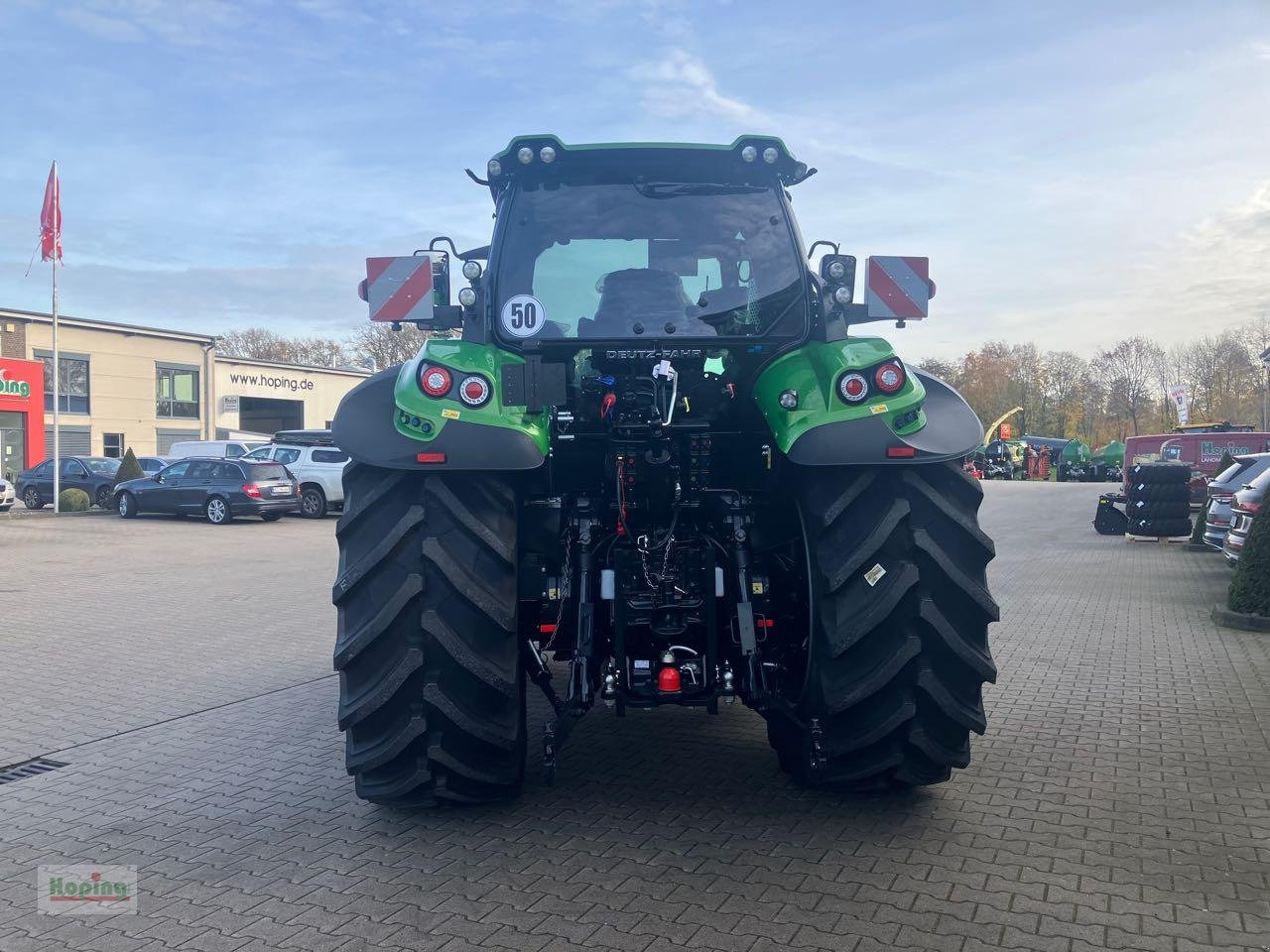 Deutz-Fahr 6180 TTV 30 Jahre Edition - Traktori: kuva Deutz-Fahr 6180 TTV 30 Jahre Edition - Traktori Deutz-Fahr 6180 TTV 30 Jahre Edition - Traktori: kuva Deutz-Fahr 6180 TTV 30 Jahre Edition - Traktori