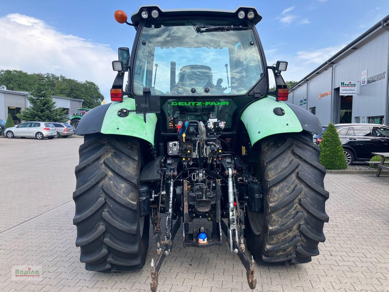 Deutz-Fahr Agrotron TTV 420 - Traktori: kuva Deutz-Fahr Agrotron TTV 420 - Traktori Deutz-Fahr Agrotron TTV 420 - Traktori: kuva Deutz-Fahr Agrotron TTV 420 - Traktori