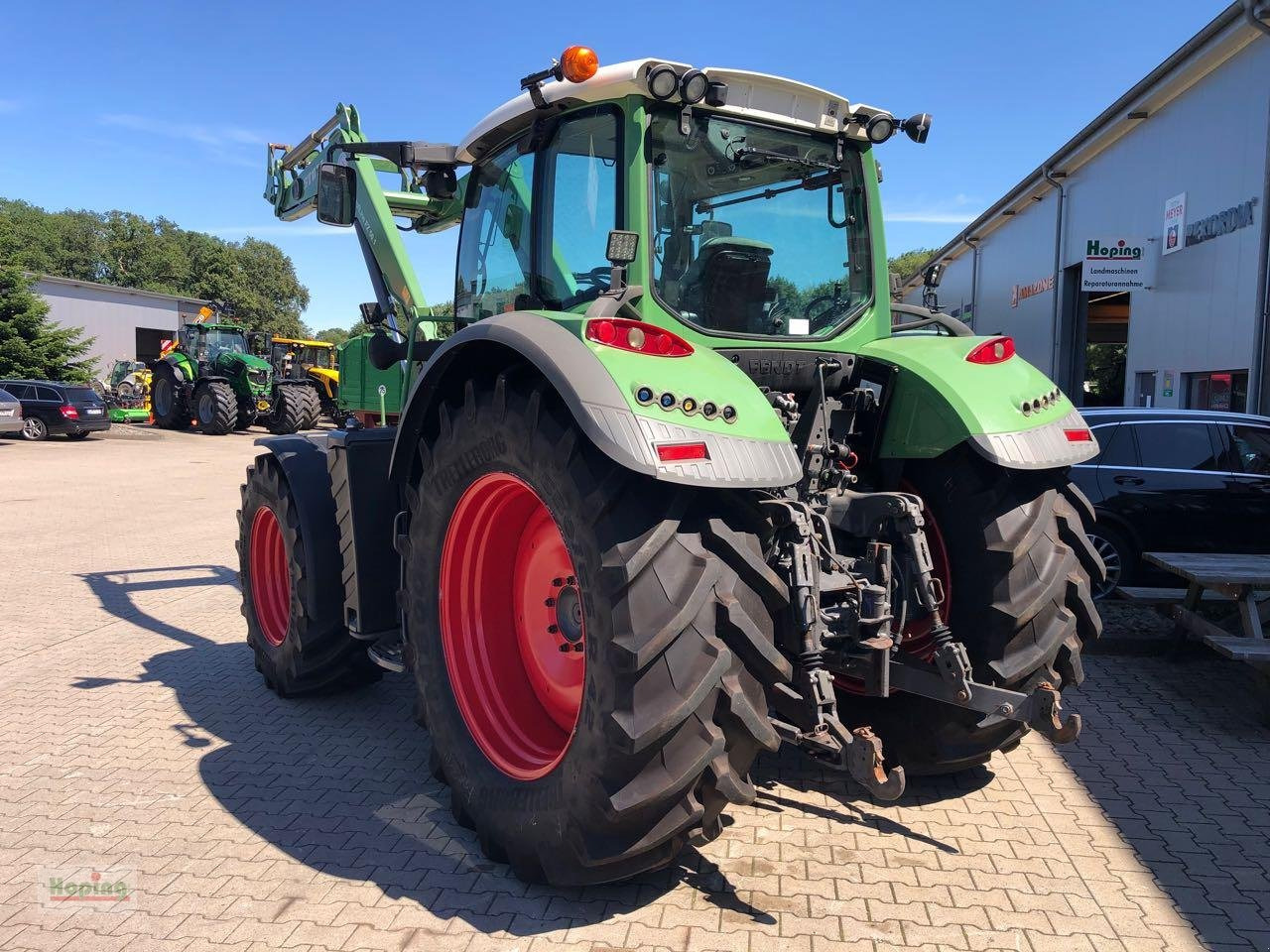 Traktori Fendt 714 Vario: kuva Traktori Fendt 714 Vario