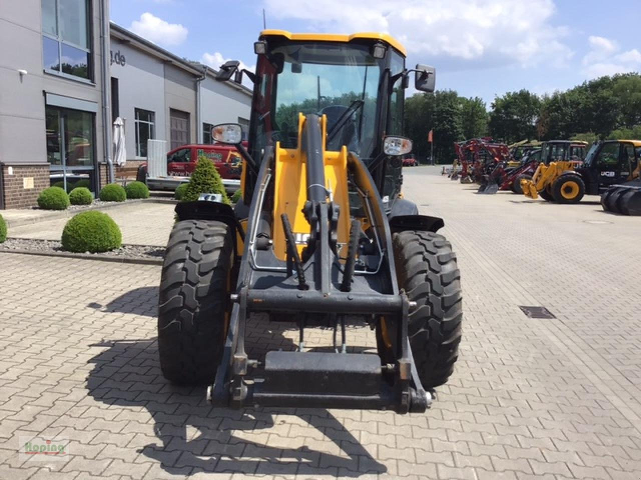 JCB 409 - Pyöräkuormaaja: kuva JCB 409 - Pyöräkuormaaja JCB 409 - Pyöräkuormaaja: kuva JCB 409 - Pyöräkuormaaja