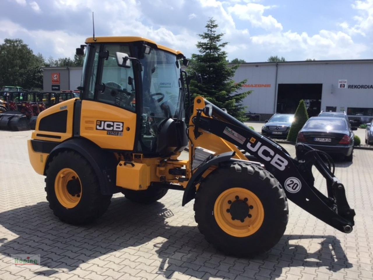 JCB 409 - Pyöräkuormaaja: kuva JCB 409 - Pyöräkuormaaja JCB 409 - Pyöräkuormaaja: kuva JCB 409 - Pyöräkuormaaja
