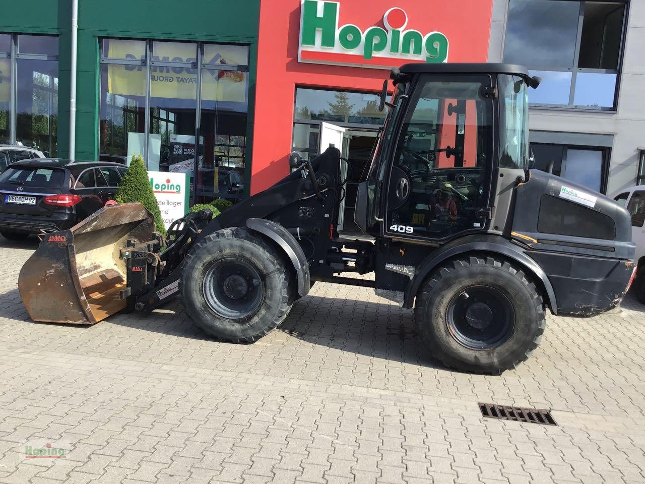 JCB 409 - Pyöräkuormaaja: kuva JCB 409 - Pyöräkuormaaja JCB 409 - Pyöräkuormaaja: kuva JCB 409 - Pyöräkuormaaja
