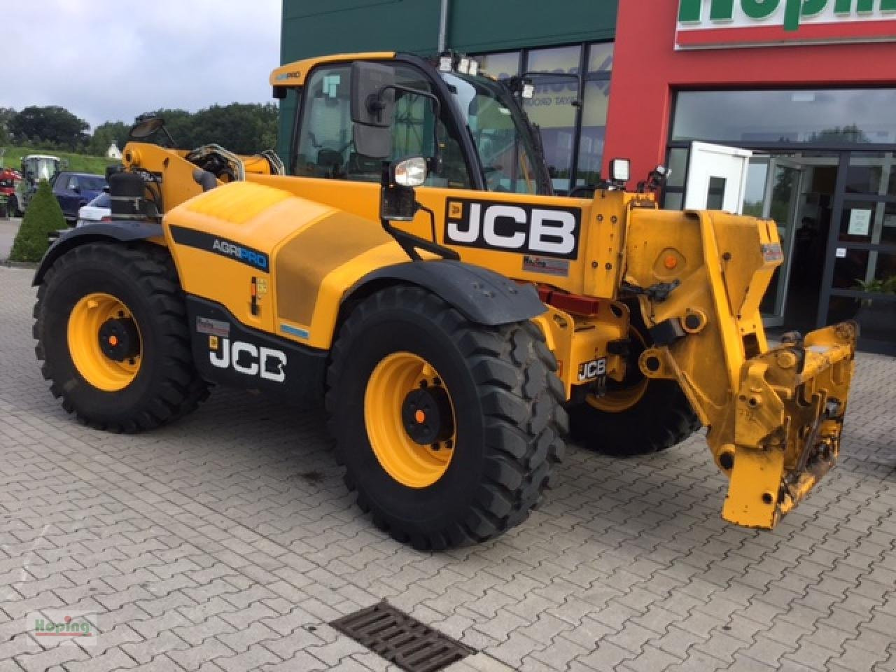 JCB 560-80 Agri Pro - Kurottaja: kuva JCB 560-80 Agri Pro - Kurottaja JCB 560-80 Agri Pro - Kurottaja: kuva JCB 560-80 Agri Pro - Kurottaja