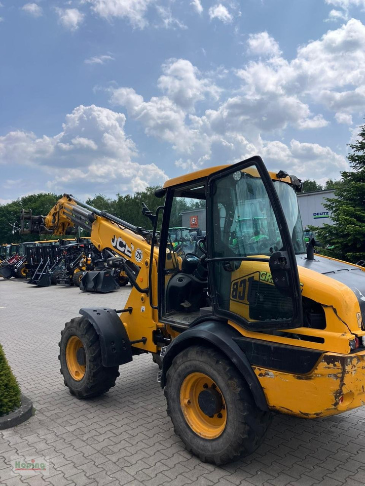 JCB TM220 AGRI - Pyöräkuormaaja: kuva JCB TM220 AGRI - Pyöräkuormaaja JCB TM220 AGRI - Pyöräkuormaaja: kuva JCB TM220 AGRI - Pyöräkuormaaja