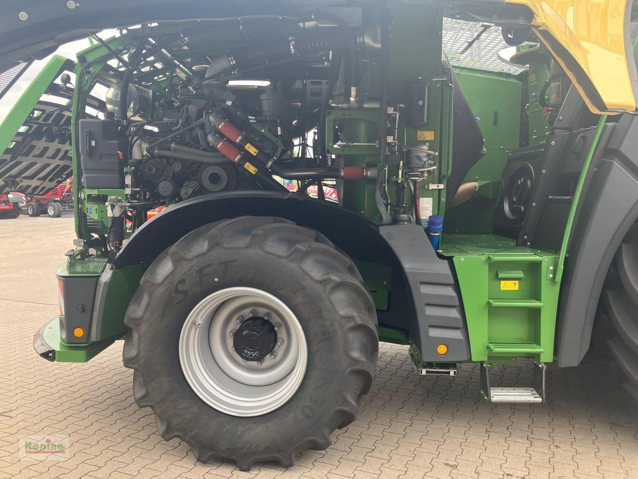 Krone Big X 780 - Itsekulkeva silppuri: kuva Krone Big X 780 - Itsekulkeva silppuri Krone Big X 780 - Itsekulkeva silppuri: kuva Krone Big X 780 - Itsekulkeva silppuri