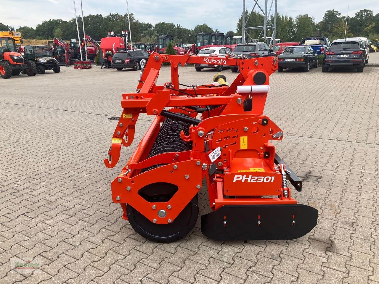 Kubota PH2301 Actilinewalze - Vaakatasojyrsin: kuva Kubota PH2301 Actilinewalze - Vaakatasojyrsin Kubota PH2301 Actilinewalze - Vaakatasojyrsin: kuva Kubota PH2301 Actilinewalze - Vaakatasojyrsin