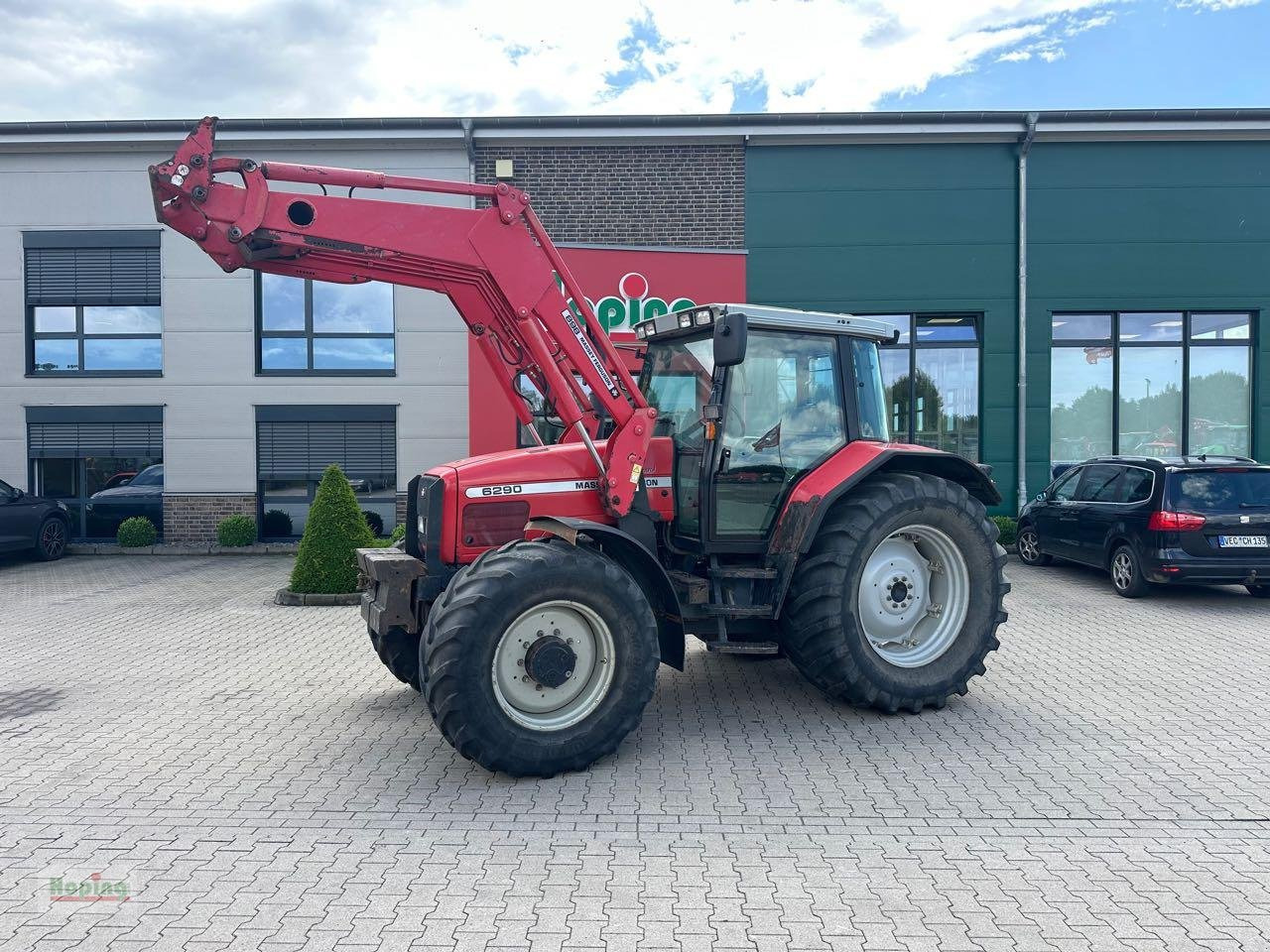 Massey Ferguson 6290 - Traktori: kuva Massey Ferguson 6290 - Traktori Massey Ferguson 6290 - Traktori: kuva Massey Ferguson 6290 - Traktori