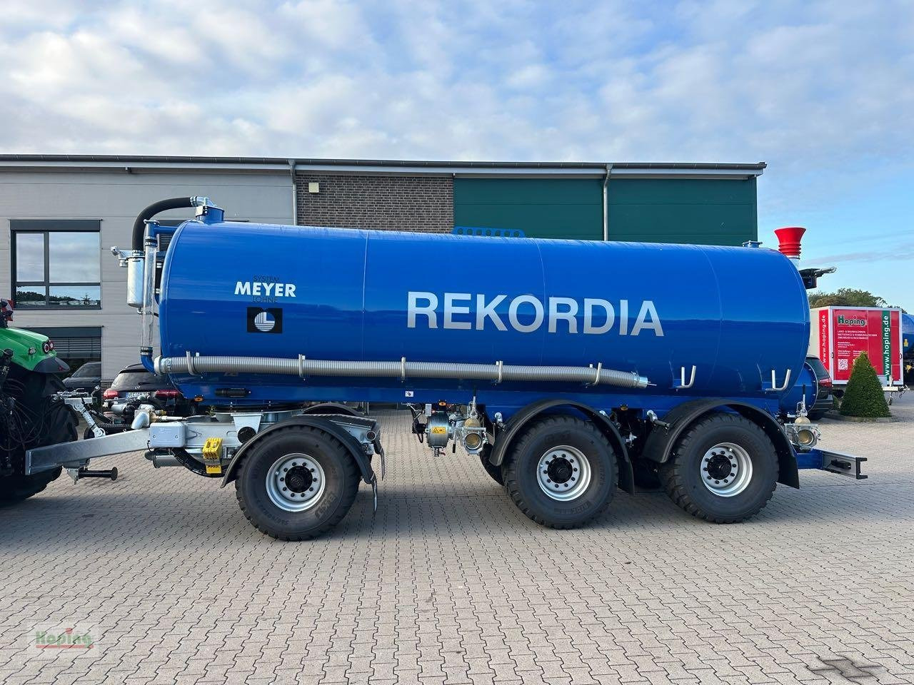 Meyer-Lohne Cargo 25.000 Liter - Lietevaunu: kuva Meyer-Lohne Cargo 25.000 Liter - Lietevaunu Meyer-Lohne Cargo 25.000 Liter - Lietevaunu: kuva Meyer-Lohne Cargo 25.000 Liter - Lietevaunu