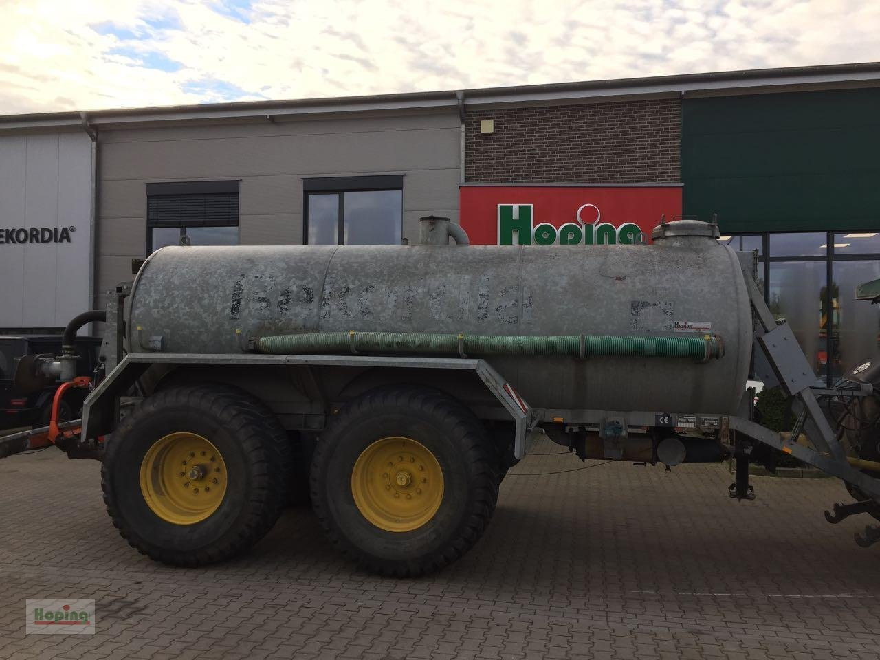 Meyer-Lohne PW 14000T - Lietevaunu: kuva Meyer-Lohne PW 14000T - Lietevaunu Meyer-Lohne PW 14000T - Lietevaunu: kuva Meyer-Lohne PW 14000T - Lietevaunu