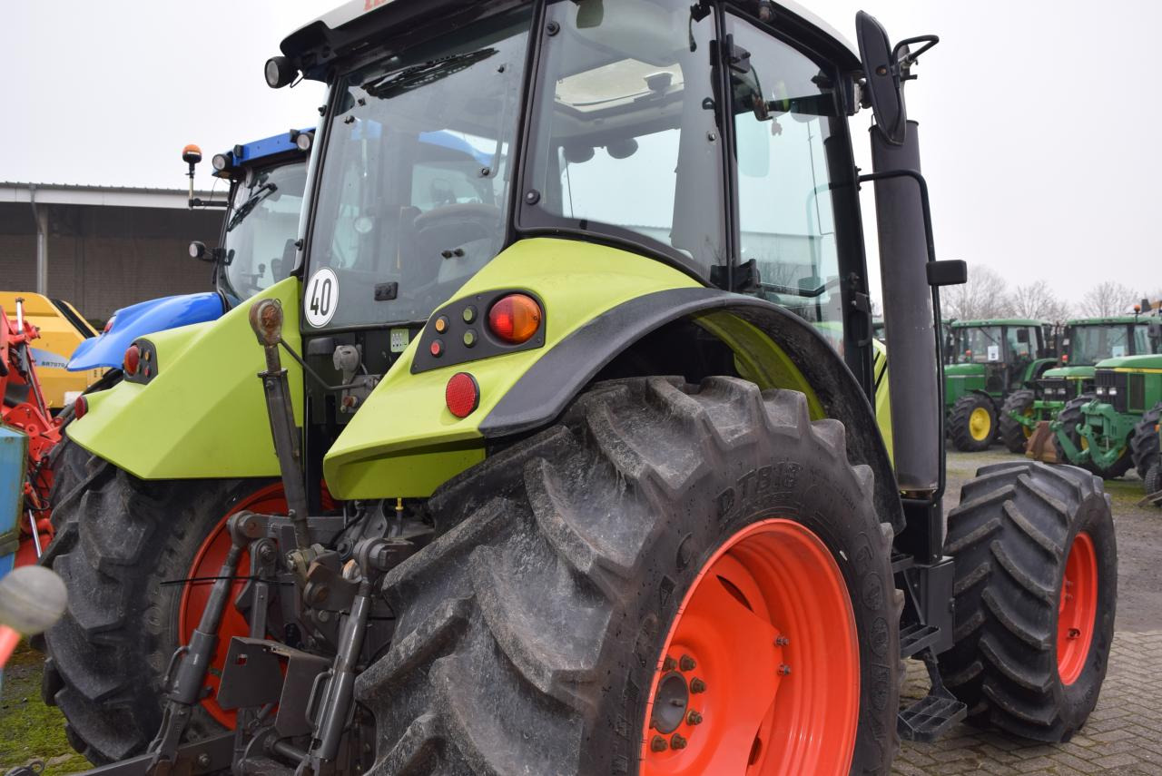 CLAAS Arion 420 CIS - Traktori: kuva CLAAS Arion 420 CIS - Traktori CLAAS Arion 420 CIS - Traktori: kuva CLAAS Arion 420 CIS - Traktori