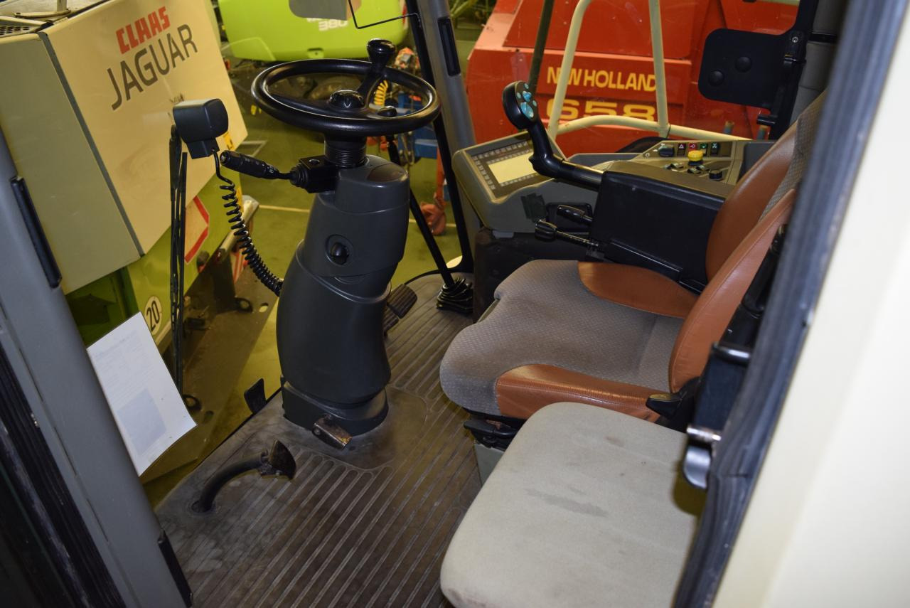 Itsekulkeva silppuri CLAAS Jaguar 850: kuva Itsekulkeva silppuri CLAAS Jaguar 850