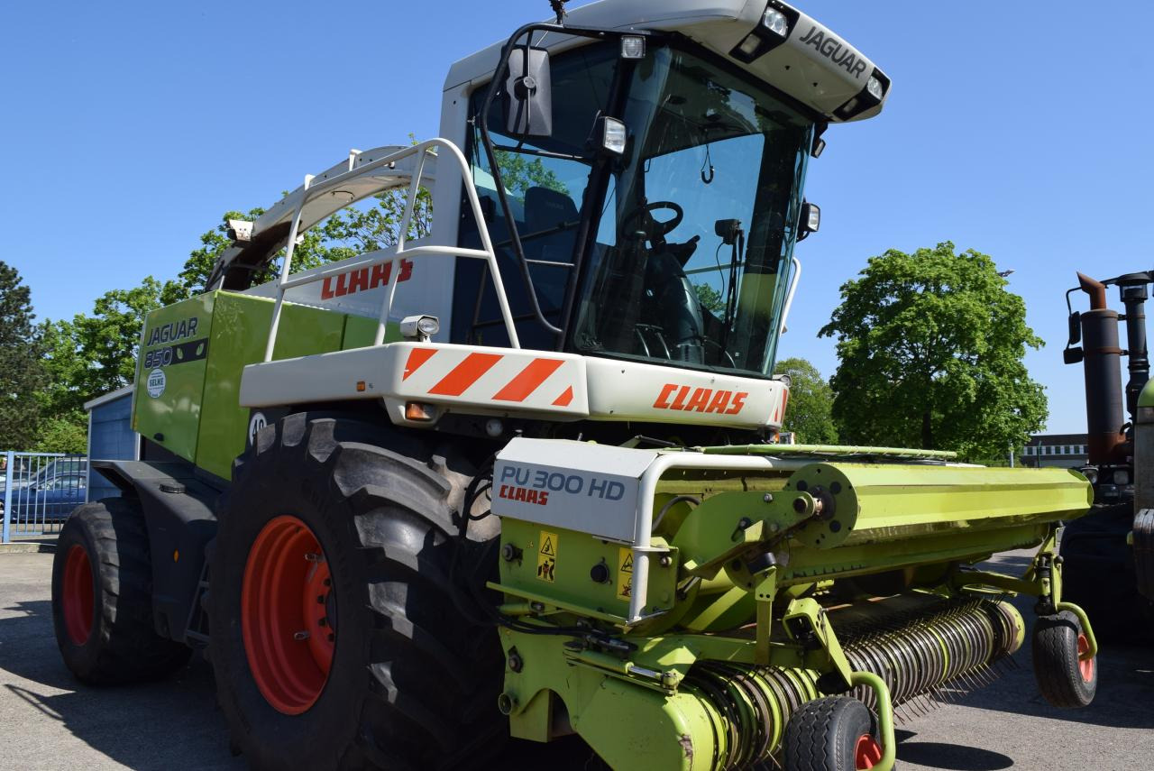 CLAAS Jaguar 850 Speedstar - Itsekulkeva silppuri: kuva CLAAS Jaguar 850 Speedstar - Itsekulkeva silppuri CLAAS Jaguar 850 Speedstar - Itsekulkeva silppuri: kuva CLAAS Jaguar 850 Speedstar - Itsekulkeva silppuri