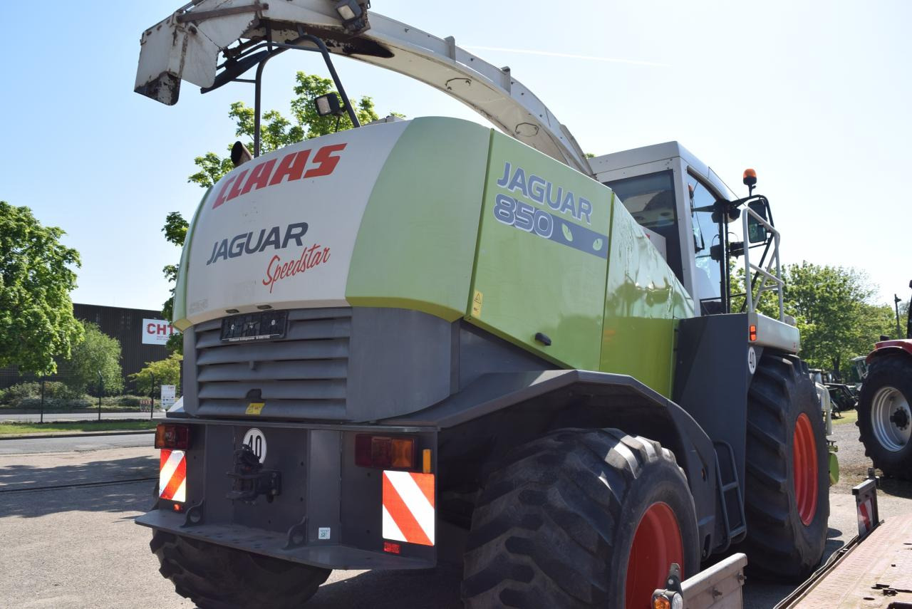 CLAAS Jaguar 850 Speedstar - Itsekulkeva silppuri: kuva CLAAS Jaguar 850 Speedstar - Itsekulkeva silppuri CLAAS Jaguar 850 Speedstar - Itsekulkeva silppuri: kuva CLAAS Jaguar 850 Speedstar - Itsekulkeva silppuri