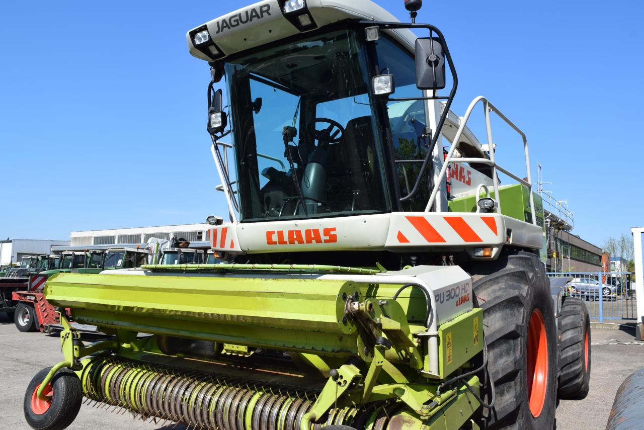 CLAAS Jaguar 850 Speedstar - Itsekulkeva silppuri: kuva CLAAS Jaguar 850 Speedstar - Itsekulkeva silppuri CLAAS Jaguar 850 Speedstar - Itsekulkeva silppuri: kuva CLAAS Jaguar 850 Speedstar - Itsekulkeva silppuri