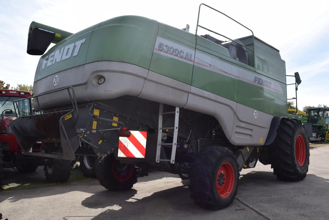 Fendt 6300 C AL - Leikkuupuimuri: kuva Fendt 6300 C AL - Leikkuupuimuri Fendt 6300 C AL - Leikkuupuimuri: kuva Fendt 6300 C AL - Leikkuupuimuri