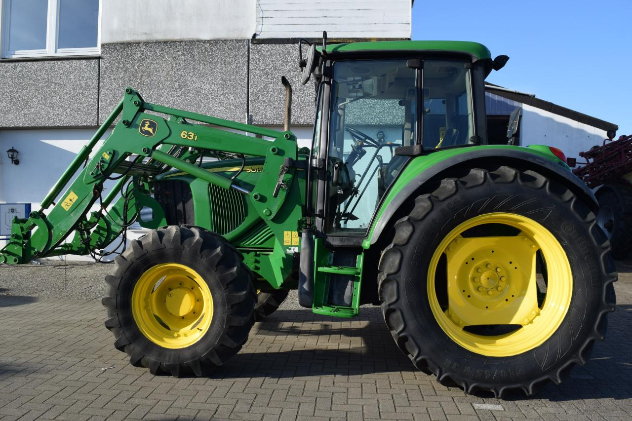 John Deere 6220 - Traktori: kuva John Deere 6220 - Traktori John Deere 6220 - Traktori: kuva John Deere 6220 - Traktori
