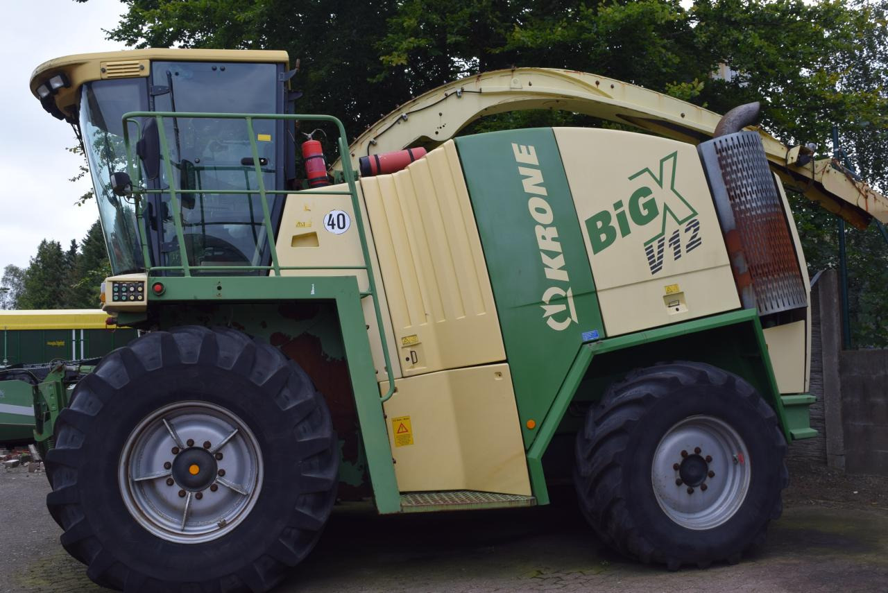 Krone BIG X V12 - Itsekulkeva silppuri: kuva Krone BIG X V12 - Itsekulkeva silppuri Krone BIG X V12 - Itsekulkeva silppuri: kuva Krone BIG X V12 - Itsekulkeva silppuri