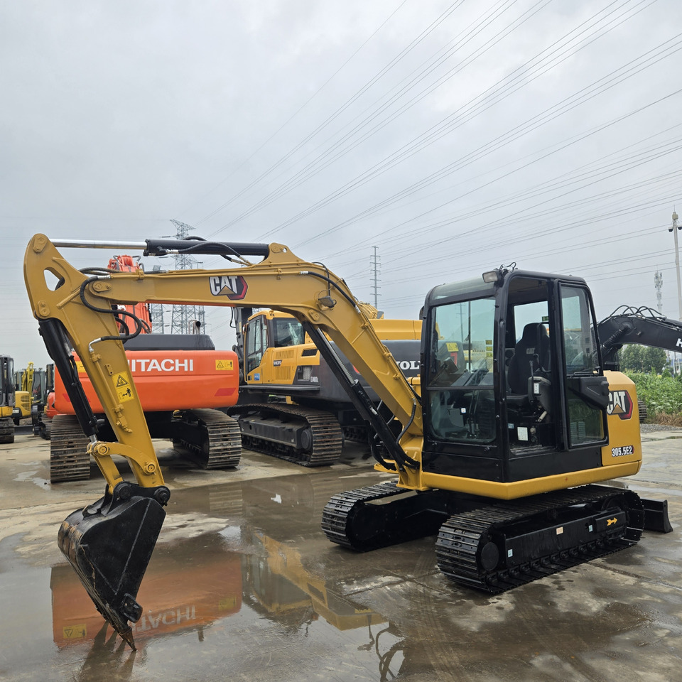 CAT 305.5E2 - Minikuormaaja: kuva CAT 305.5E2 - Minikuormaaja CAT 305.5E2 - Minikuormaaja: kuva CAT 305.5E2 - Minikuormaaja