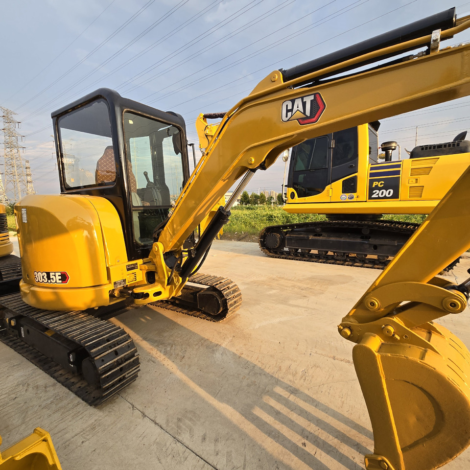 CATERPILLAR 303.5E2 - Minikuormaaja: kuva CATERPILLAR 303.5E2 - Minikuormaaja CATERPILLAR 303.5E2 - Minikuormaaja: kuva CATERPILLAR 303.5E2 - Minikuormaaja