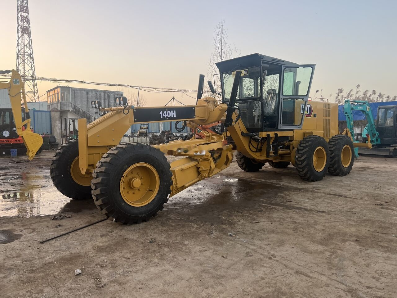 Caterpillar 140H - Tiehöylä: kuva Caterpillar 140H - Tiehöylä Caterpillar 140H - Tiehöylä: kuva Caterpillar 140H - Tiehöylä