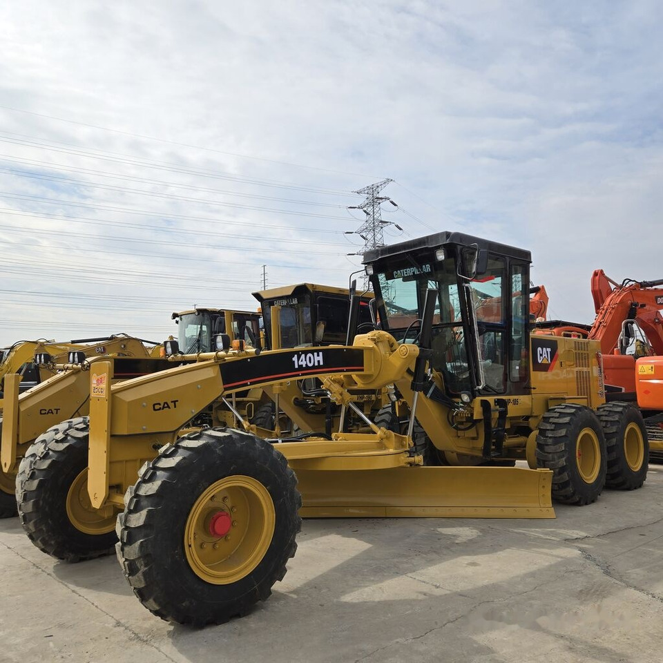 Caterpillar 140H - Tiehöylä: kuva Caterpillar 140H - Tiehöylä Caterpillar 140H - Tiehöylä: kuva Caterpillar 140H - Tiehöylä