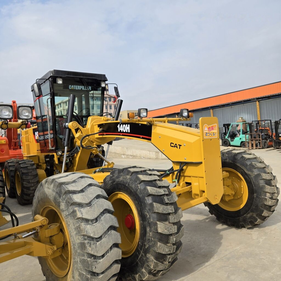 Caterpillar 140H - Tiehöylä: kuva Caterpillar 140H - Tiehöylä Caterpillar 140H - Tiehöylä: kuva Caterpillar 140H - Tiehöylä