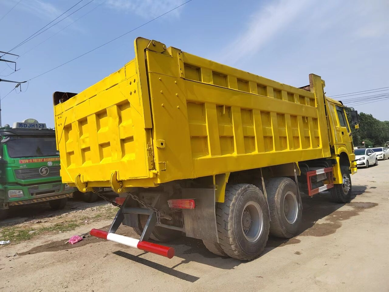 Howo - Kippiauto kuorma-auto: kuva Howo - Kippiauto kuorma-auto Howo - Kippiauto kuorma-auto: kuva Howo - Kippiauto kuorma-auto