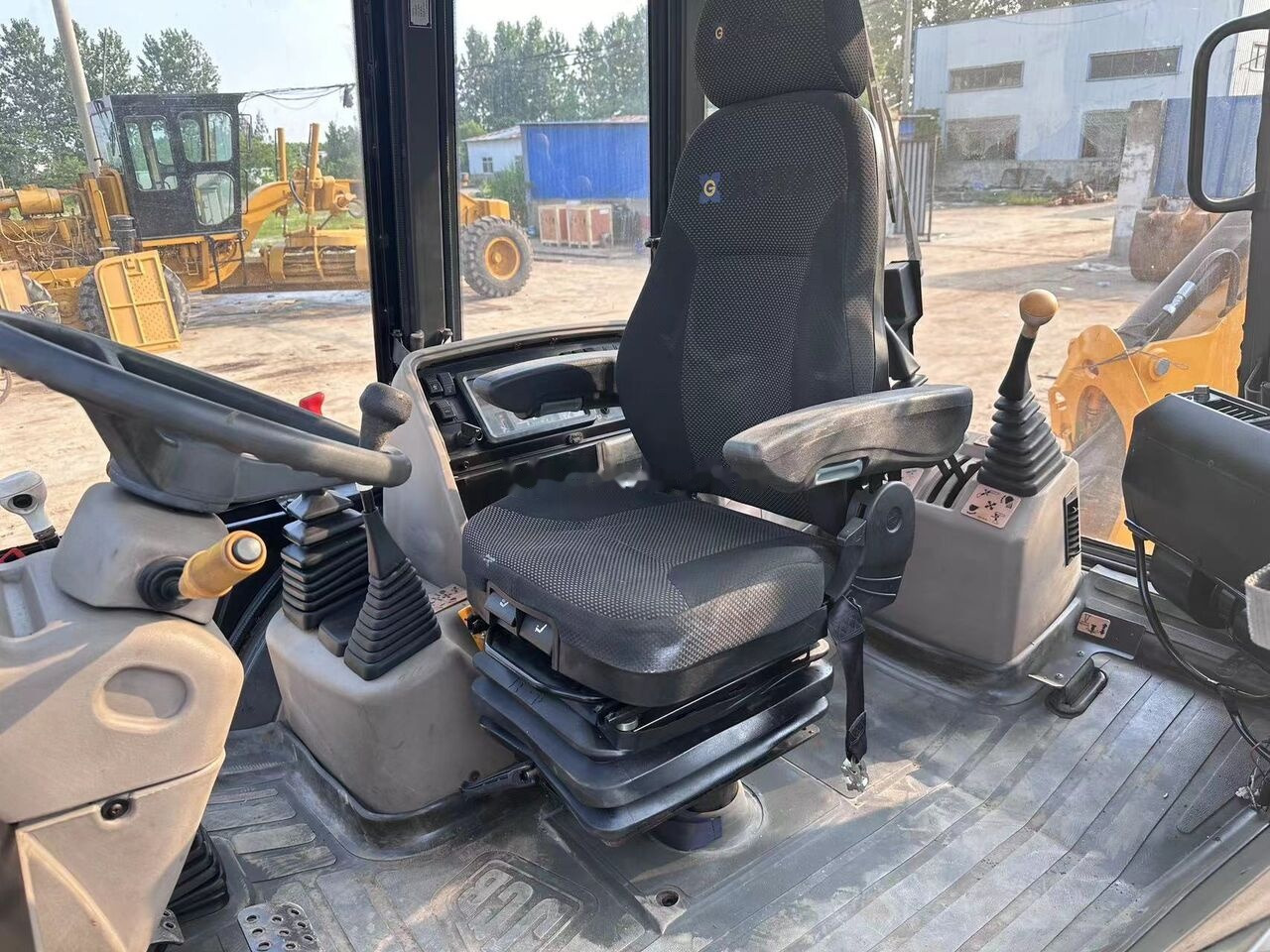 JCB 3CX - Kaivuri-trukki: kuva JCB 3CX - Kaivuri-trukki JCB 3CX - Kaivuri-trukki: kuva JCB 3CX - Kaivuri-trukki