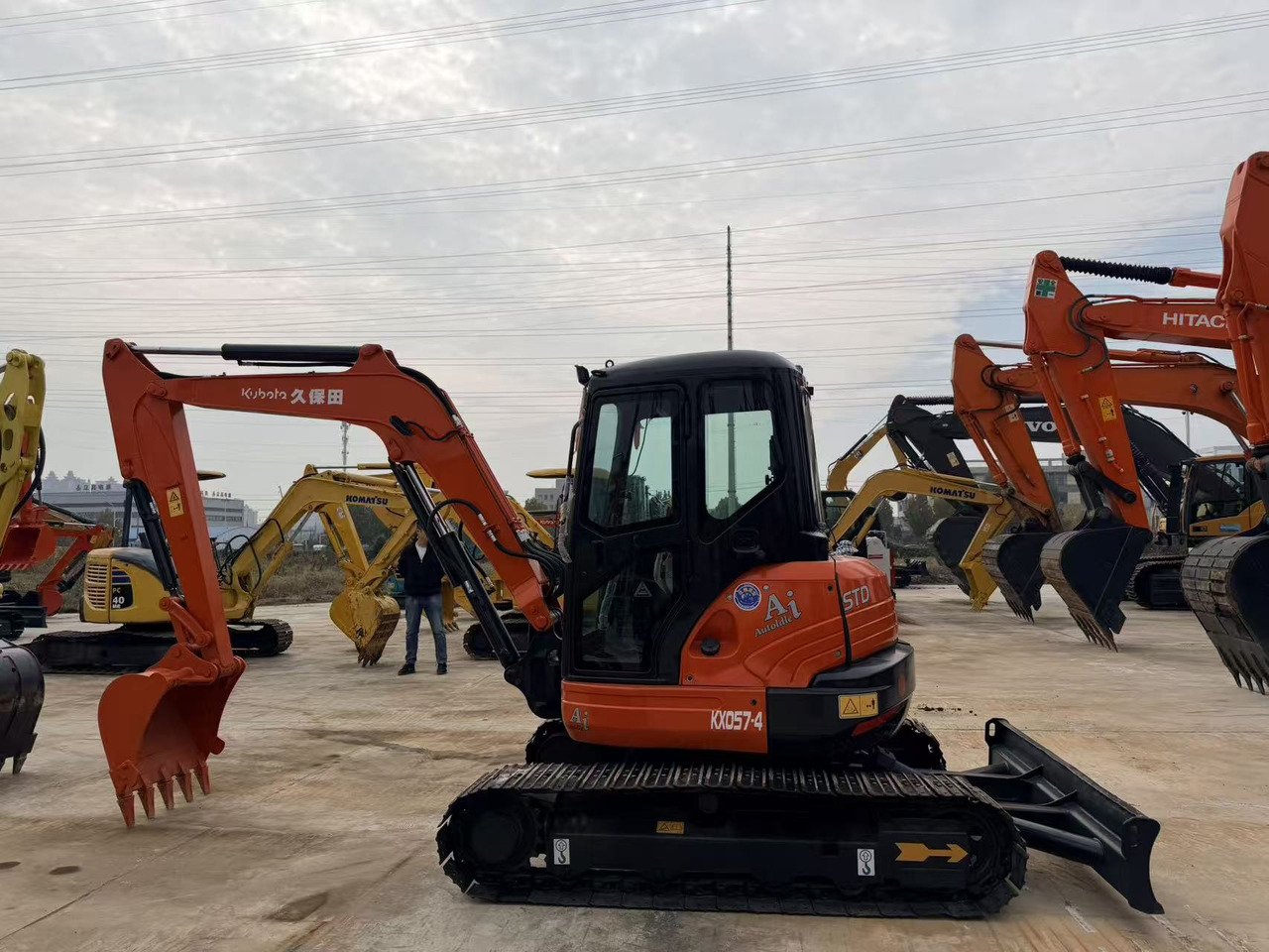 KUBOTA KX057-4 - Minikuormaaja: kuva KUBOTA KX057-4 - Minikuormaaja KUBOTA KX057-4 - Minikuormaaja: kuva KUBOTA KX057-4 - Minikuormaaja