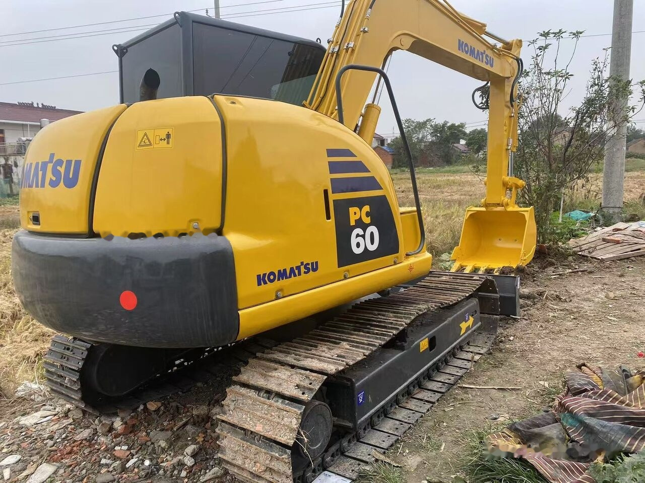 Komatsu PC60-8 - Minikuormaaja: kuva Komatsu PC60-8 - Minikuormaaja Komatsu PC60-8 - Minikuormaaja: kuva Komatsu PC60-8 - Minikuormaaja
