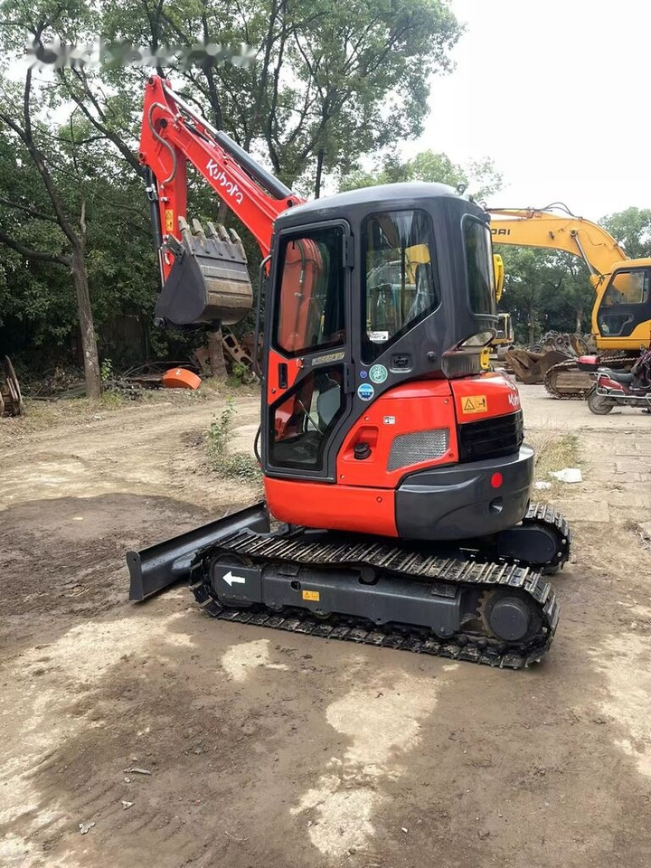 Minikuormaaja Kubota U35: kuva Minikuormaaja Kubota U35