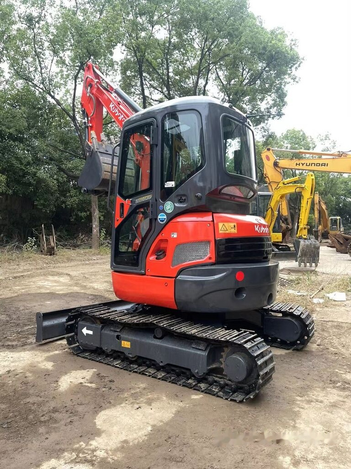 Minikuormaaja Kubota U35: kuva Minikuormaaja Kubota U35