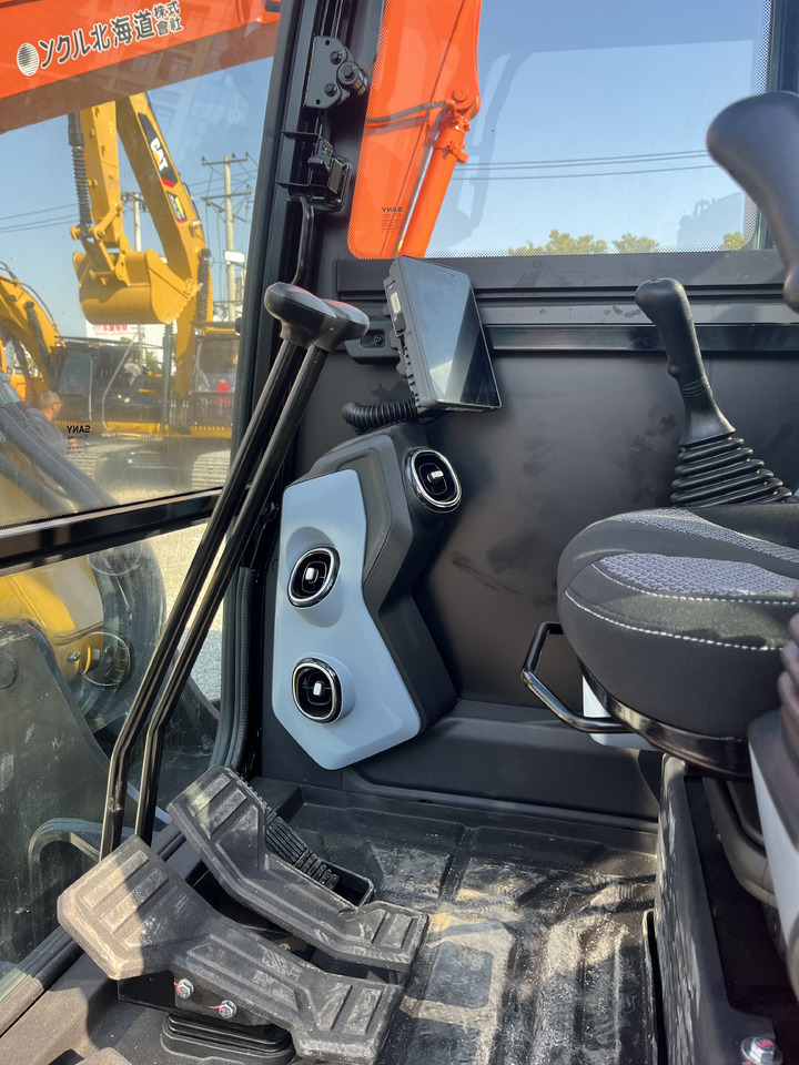 SANY SY60C - Minikuormaaja: kuva SANY SY60C - Minikuormaaja SANY SY60C - Minikuormaaja: kuva SANY SY60C - Minikuormaaja