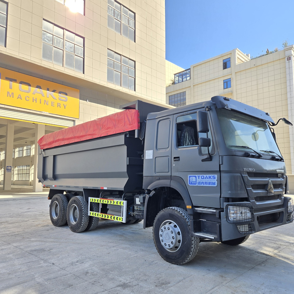 SINOTRUK HOWO 6x4 - Kippiauto kuorma-auto: kuva SINOTRUK HOWO 6x4 - Kippiauto kuorma-auto SINOTRUK HOWO 6x4 - Kippiauto kuorma-auto: kuva SINOTRUK HOWO 6x4 - Kippiauto kuorma-auto