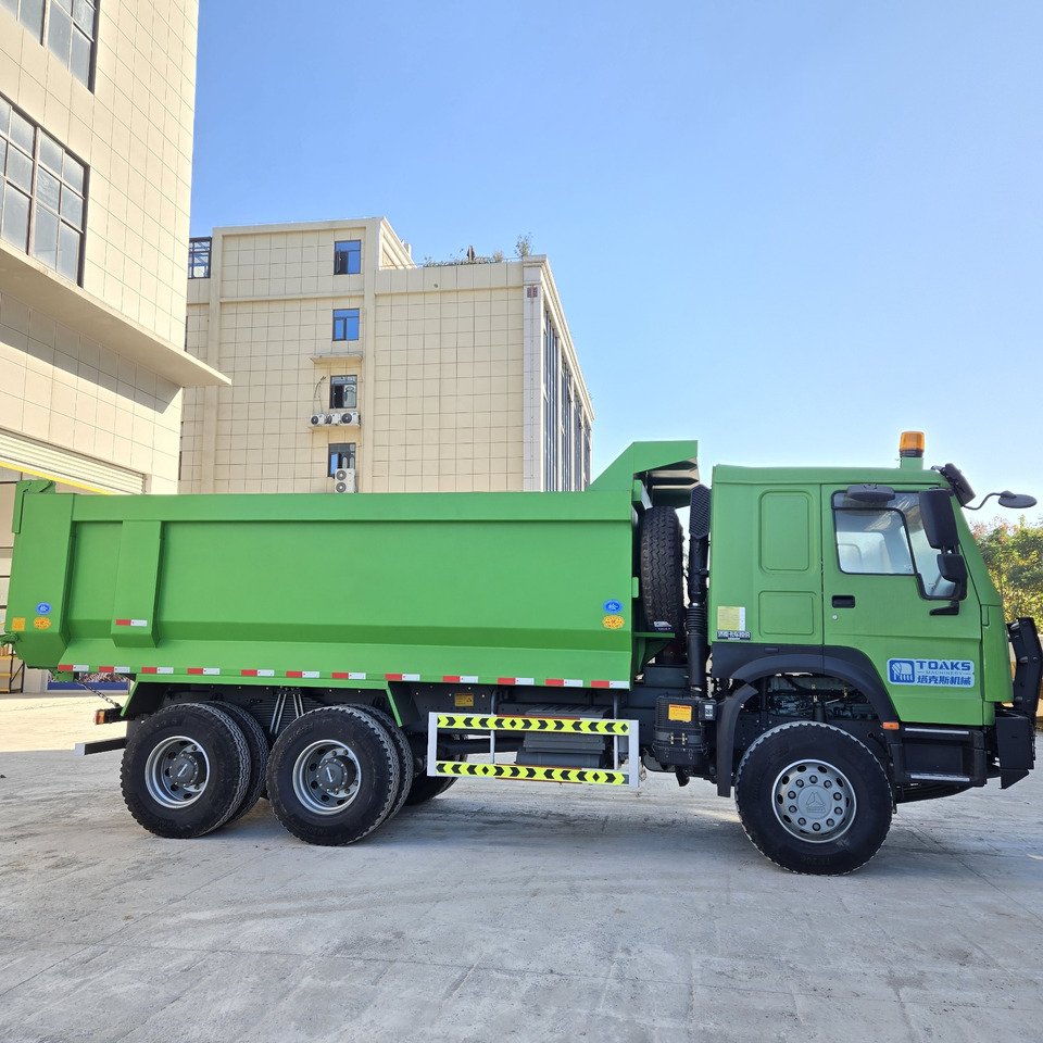 SINOTRUK HOWO - Kippiauto kuorma-auto: kuva SINOTRUK HOWO - Kippiauto kuorma-auto SINOTRUK HOWO - Kippiauto kuorma-auto: kuva SINOTRUK HOWO - Kippiauto kuorma-auto