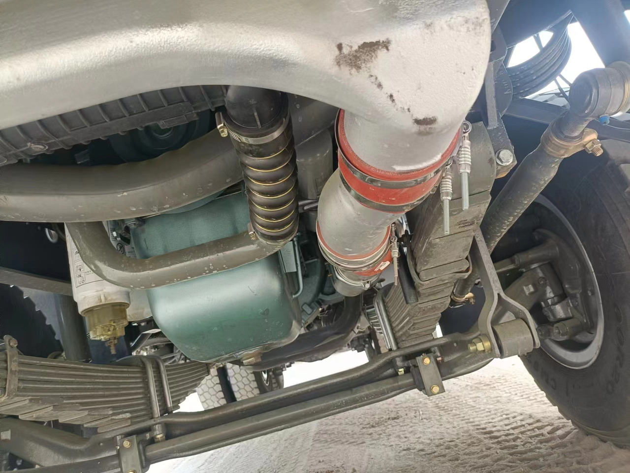 SINOTRUK HOWO - Kippiauto kuorma-auto: kuva SINOTRUK HOWO - Kippiauto kuorma-auto SINOTRUK HOWO - Kippiauto kuorma-auto: kuva SINOTRUK HOWO - Kippiauto kuorma-auto