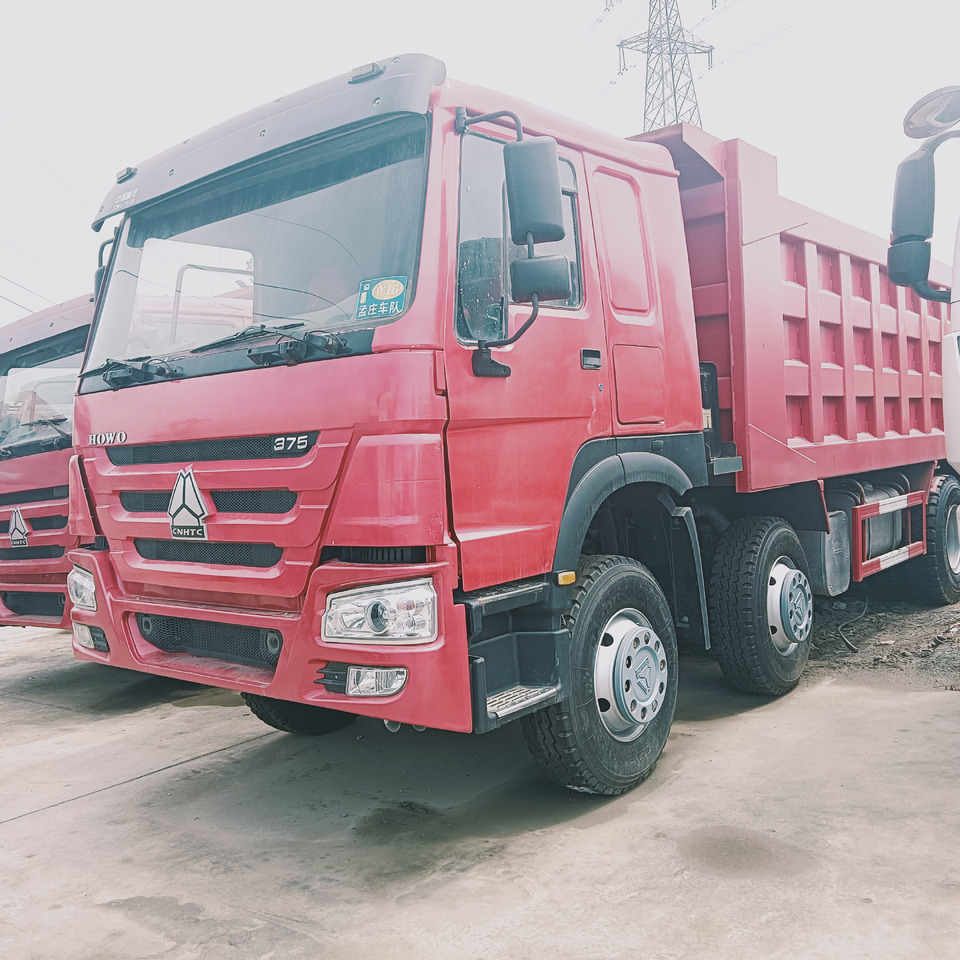 SINOTRUK HOWO - Kippiauto kuorma-auto: kuva SINOTRUK HOWO - Kippiauto kuorma-auto SINOTRUK HOWO - Kippiauto kuorma-auto: kuva SINOTRUK HOWO - Kippiauto kuorma-auto