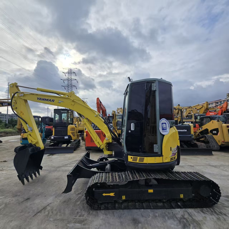 YANMAR Vio55 - Minikuormaaja: kuva YANMAR Vio55 - Minikuormaaja YANMAR Vio55 - Minikuormaaja: kuva YANMAR Vio55 - Minikuormaaja