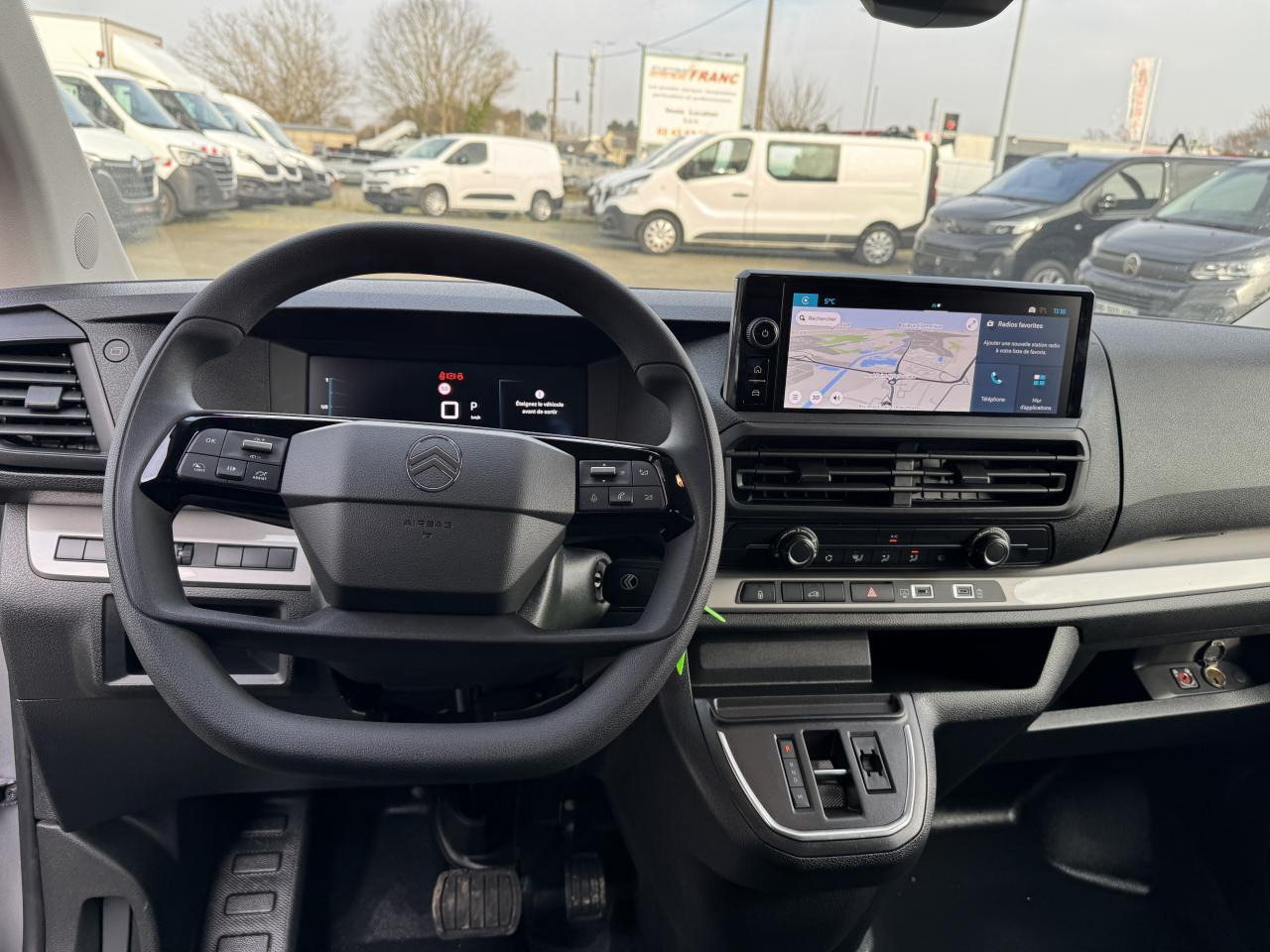 CITROEN jumpy 2 PLACES XL 2.0 BLUEHDI 180CH S&S PACK PREMIUM CONNECT EAT8 - Pakettiauto: kuva CITROEN jumpy 2 PLACES XL 2.0 BLUEHDI 180CH S&S PACK PREMIUM CONNECT EAT8 - Pakettiauto CITROEN jumpy 2 PLACES XL 2.0 BLUEHDI 180CH S&S PACK PREMIUM CONNECT EAT8 - Pakettiauto: kuva CITROEN jumpy 2 PLACES XL 2.0 BLUEHDI 180CH S&S PACK PREMIUM CONNECT EAT8 - Pakettiauto