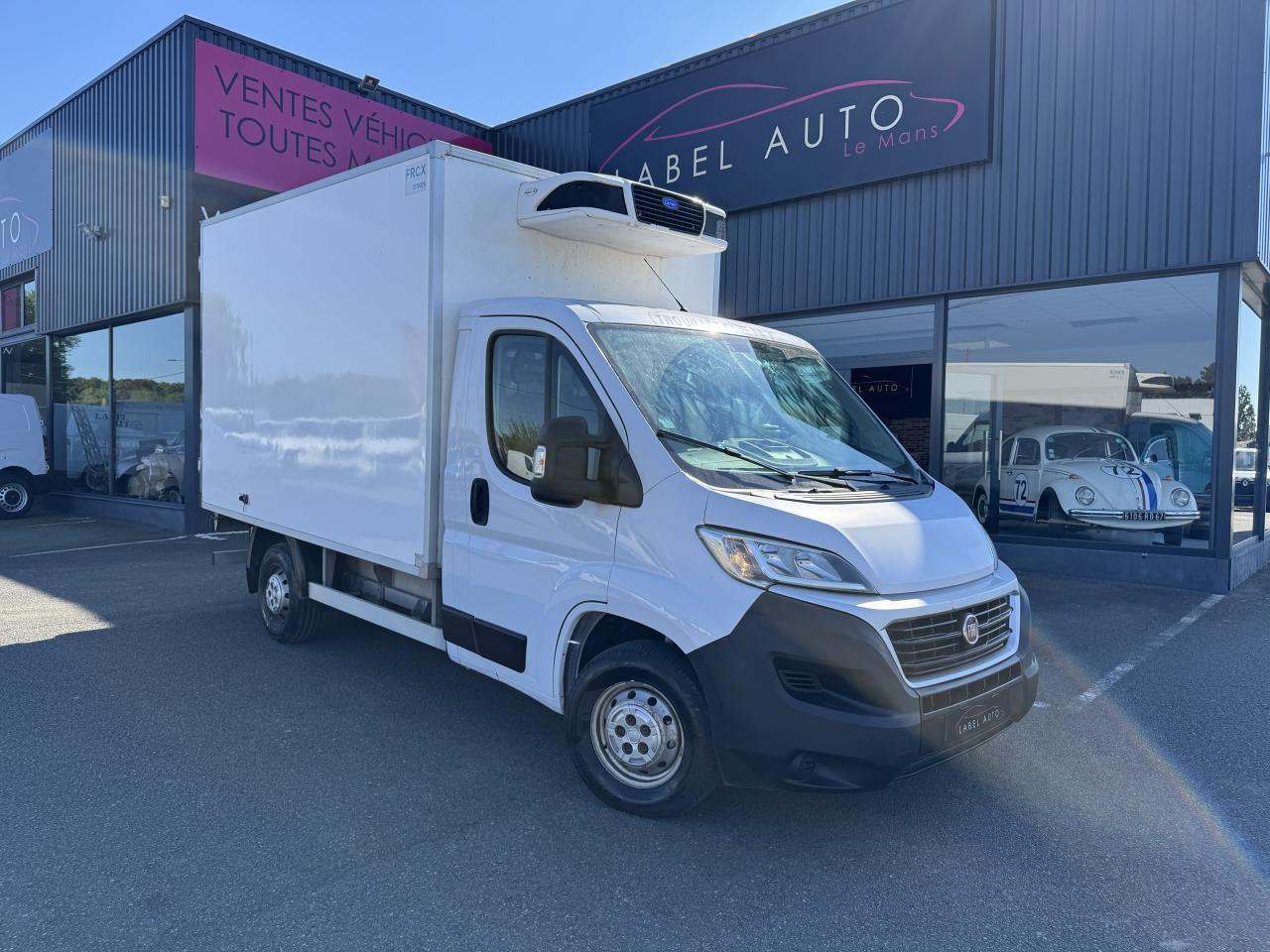 FIAT DUCATO CAISSE FRIGORIFIQUE 3T5 2.3 JTM 130CH PACK PRO - Kylmäauto: kuva FIAT DUCATO CAISSE FRIGORIFIQUE 3T5 2.3 JTM 130CH PACK PRO - Kylmäauto FIAT DUCATO CAISSE FRIGORIFIQUE 3T5 2.3 JTM 130CH PACK PRO - Kylmäauto: kuva FIAT DUCATO CAISSE FRIGORIFIQUE 3T5 2.3 JTM 130CH PACK PRO - Kylmäauto