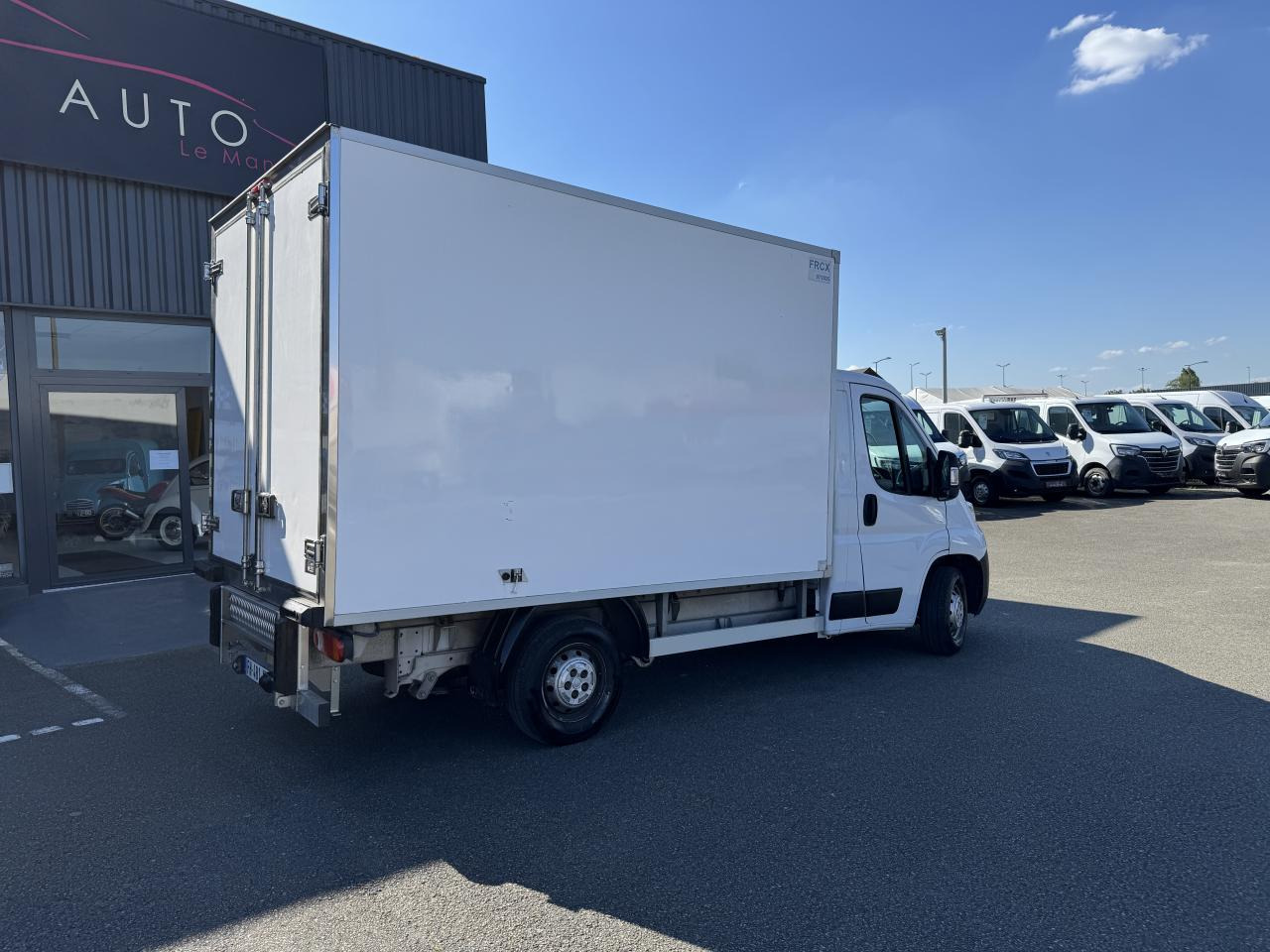 FIAT DUCATO CAISSE FRIGORIFIQUE 3T5 2.3 JTM 130CH PACK PRO - Kylmäauto: kuva FIAT DUCATO CAISSE FRIGORIFIQUE 3T5 2.3 JTM 130CH PACK PRO - Kylmäauto FIAT DUCATO CAISSE FRIGORIFIQUE 3T5 2.3 JTM 130CH PACK PRO - Kylmäauto: kuva FIAT DUCATO CAISSE FRIGORIFIQUE 3T5 2.3 JTM 130CH PACK PRO - Kylmäauto