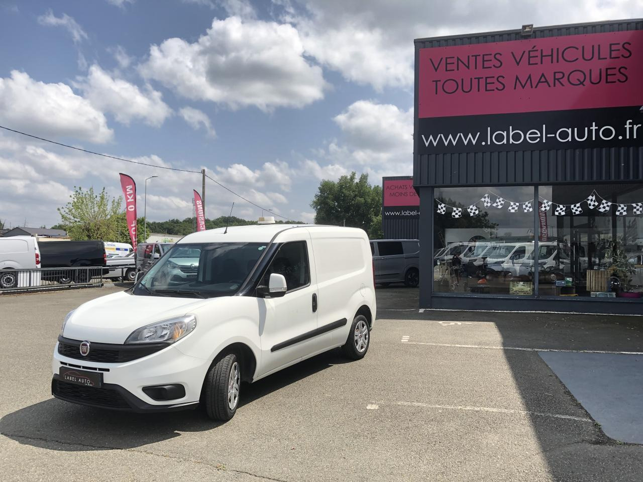 Fiat Doblo Cargo 1.3 MULTIJET 95CH PACK PROFESSIONAL TRIO E6 - Pieni pakettiauto: kuva Fiat Doblo Cargo 1.3 MULTIJET 95CH PACK PROFESSIONAL TRIO E6 - Pieni pakettiauto Fiat Doblo Cargo 1.3 MULTIJET 95CH PACK PROFESSIONAL TRIO E6 - Pieni pakettiauto: kuva Fiat Doblo Cargo 1.3 MULTIJET 95CH PACK PROFESSIONAL TRIO E6 - Pieni pakettiauto