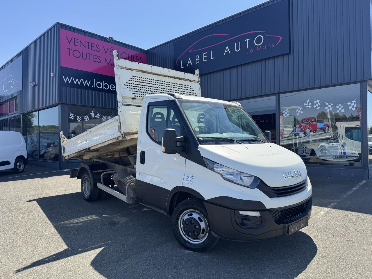 IVECO Daily 35 C 14 S&S (Quad-Leaf) CHASSIS CABINE 2014 35C/35S Chassis cabine 35 C Epmt.3.45 PHASE 3 - Kippilava-auto: kuva IVECO Daily 35 C 14 S&S (Quad-Leaf) CHASSIS CABINE 2014 35C/35S Chassis cabine 35 C Epmt.3.45 PHASE 3 - Kippilava-auto IVECO Daily 35 C 14 S&S (Quad-Leaf) CHASSIS CABINE 2014 35C/35S Chassis cabine 35 C Epmt.3.45 PHASE 3 - Kippilava-auto: kuva IVECO Daily 35 C 14 S&S (Quad-Leaf) CHASSIS CABINE 2014 35C/35S Chassis cabine 35 C Epmt.3.45 PHASE 3 - Kippilava-auto