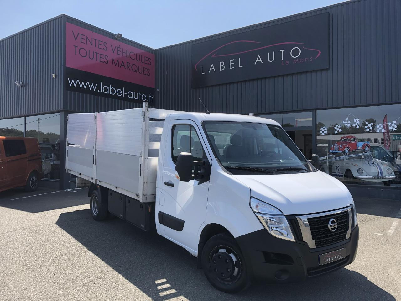 NISSAN INTERSTAR 3T5 2.3 DCI 165CH PLATEAU RIDELLES 4M50 - Avolava pakettiauto: kuva NISSAN INTERSTAR 3T5 2.3 DCI 165CH PLATEAU RIDELLES 4M50 - Avolava pakettiauto NISSAN INTERSTAR 3T5 2.3 DCI 165CH PLATEAU RIDELLES 4M50 - Avolava pakettiauto: kuva NISSAN INTERSTAR 3T5 2.3 DCI 165CH PLATEAU RIDELLES 4M50 - Avolava pakettiauto