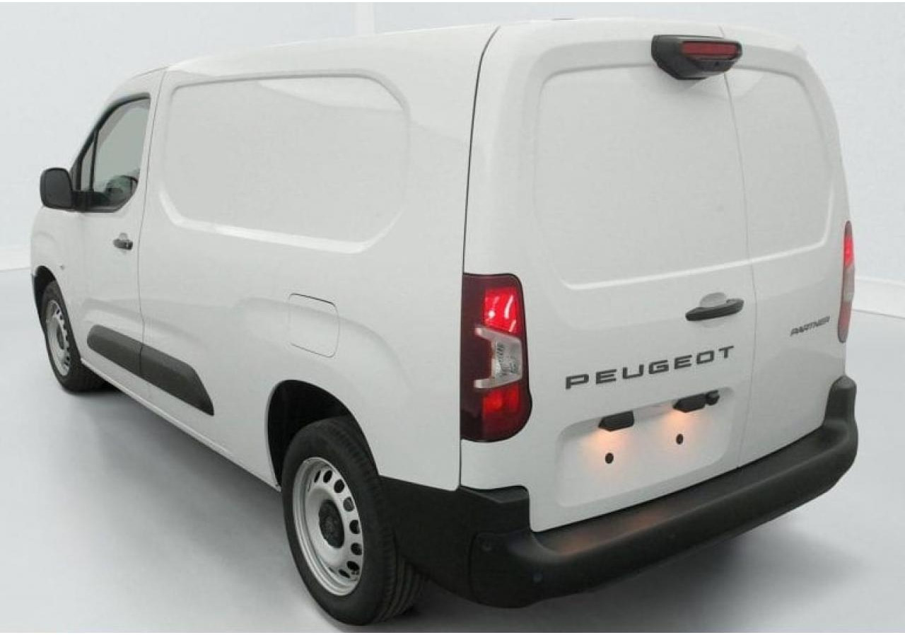 PEUGEOT Partner XL 950KG 1.5 BlueHDi S&S - 100 III FOURGON Fourgon XL PHASE 2 - Pakettiauto: kuva PEUGEOT Partner XL 950KG 1.5 BlueHDi S&S - 100 III FOURGON Fourgon XL PHASE 2 - Pakettiauto PEUGEOT Partner XL 950KG 1.5 BlueHDi S&S - 100 III FOURGON Fourgon XL PHASE 2 - Pakettiauto: kuva PEUGEOT Partner XL 950KG 1.5 BlueHDi S&S - 100 III FOURGON Fourgon XL PHASE 2 - Pakettiauto