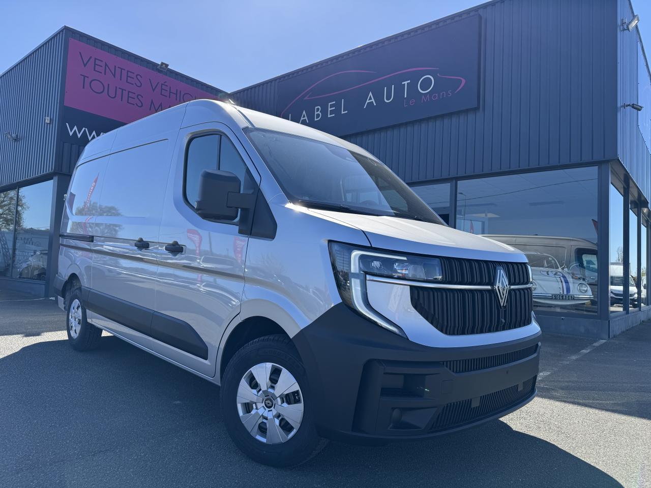 RENAULT Master Advance 3t3 L2H2 2.0 Blue dCi - 150 2025 IV FOURGON Fourgon L2H2 Traction - Pakettiauto: kuva RENAULT Master Advance 3t3 L2H2 2.0 Blue dCi - 150 2025 IV FOURGON Fourgon L2H2 Traction - Pakettiauto RENAULT Master Advance 3t3 L2H2 2.0 Blue dCi - 150 2025 IV FOURGON Fourgon L2H2 Traction - Pakettiauto: kuva RENAULT Master Advance 3t3 L2H2 2.0 Blue dCi - 150 2025 IV FOURGON Fourgon L2H2 Traction - Pakettiauto