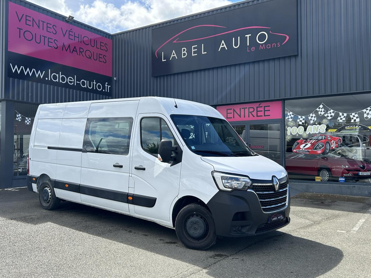 RENAULT Master Confort F3500 L3H2 2.3 dCi - 135 III CABINE APPROFONDIE Cabine approfondie L3H2 Traction PHA - Pakettiauto: kuva RENAULT Master Confort F3500 L3H2 2.3 dCi - 135 III CABINE APPROFONDIE Cabine approfondie L3H2 Traction PHA - Pakettiauto RENAULT Master Confort F3500 L3H2 2.3 dCi - 135 III CABINE APPROFONDIE Cabine approfondie L3H2 Traction PHA - Pakettiauto: kuva RENAULT Master Confort F3500 L3H2 2.3 dCi - 135 III CABINE APPROFONDIE Cabine approfondie L3H2 Traction PHA - Pakettiauto