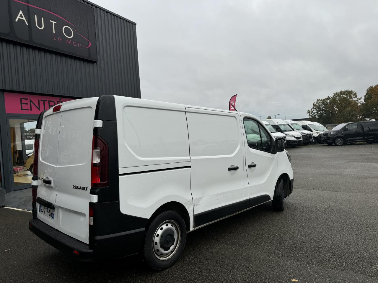 RENAULT TRAFIC L1H1 2.0 DCI 110CH FRIGORIFIQUE - Pakettiauto: kuva RENAULT TRAFIC L1H1 2.0 DCI 110CH FRIGORIFIQUE - Pakettiauto RENAULT TRAFIC L1H1 2.0 DCI 110CH FRIGORIFIQUE - Pakettiauto: kuva RENAULT TRAFIC L1H1 2.0 DCI 110CH FRIGORIFIQUE - Pakettiauto