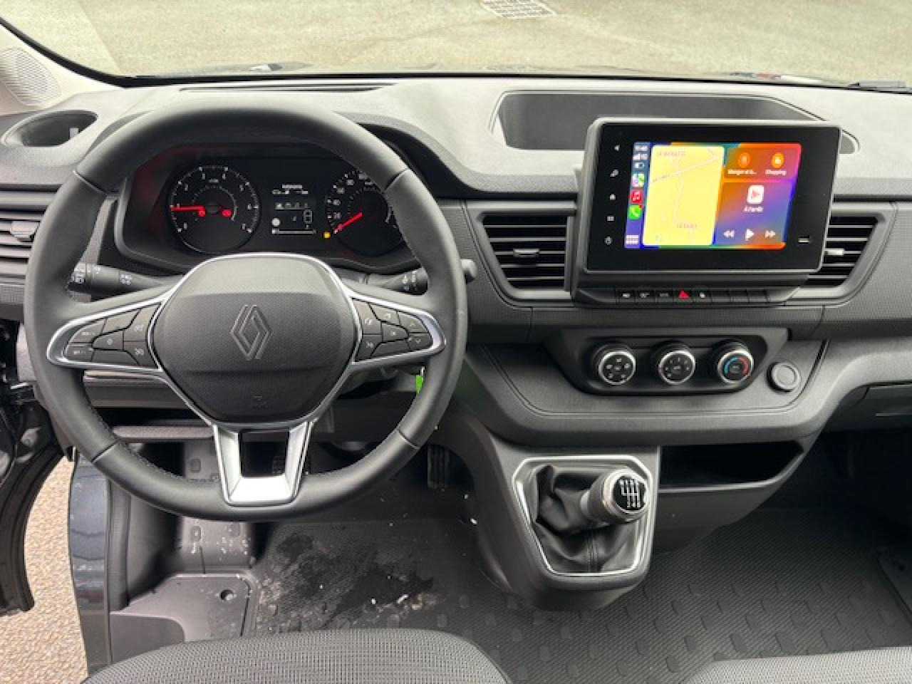 RENAULT Trafic L2H1 3000 Kg 2.0 Blue dCi - 150 2024 III FOURGON Fourgon Advance L2H1 PHASE 3 - Pakettiauto: kuva RENAULT Trafic L2H1 3000 Kg 2.0 Blue dCi - 150 2024 III FOURGON Fourgon Advance L2H1 PHASE 3 - Pakettiauto RENAULT Trafic L2H1 3000 Kg 2.0 Blue dCi - 150 2024 III FOURGON Fourgon Advance L2H1 PHASE 3 - Pakettiauto: kuva RENAULT Trafic L2H1 3000 Kg 2.0 Blue dCi - 150 2024 III FOURGON Fourgon Advance L2H1 PHASE 3 - Pakettiauto